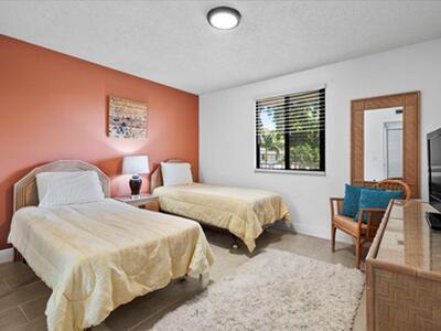 2421 Village Boulevard, West Palm Beach, FL 33409