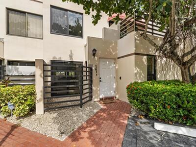 541 N Ocean Boulevard, Boca Raton, FL 33432