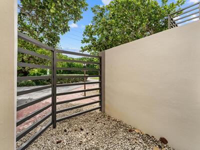 541 N Ocean Boulevard, Boca Raton, FL 33432