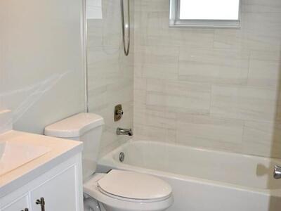 185 Burgundy D, Delray Beach, FL 33484