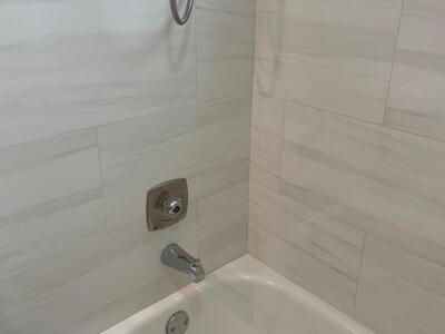 185 Burgundy D, Delray Beach, FL 33484