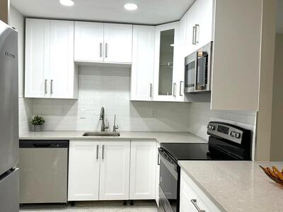 185 Burgundy D, Delray Beach, FL 33484