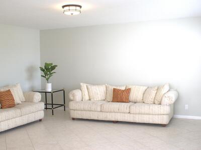 185 Burgundy D, Delray Beach, FL 33484