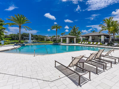 6950 NW 26th Way NW, Boca Raton, FL 33496