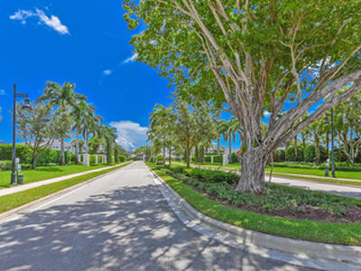 6950 NW 26th Way NW, Boca Raton, FL 33496