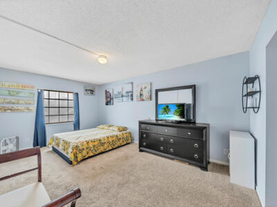 130 Cypress Club Drive, Pompano Beach, FL 33060