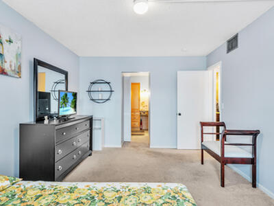 130 Cypress Club Drive, Pompano Beach, FL 33060