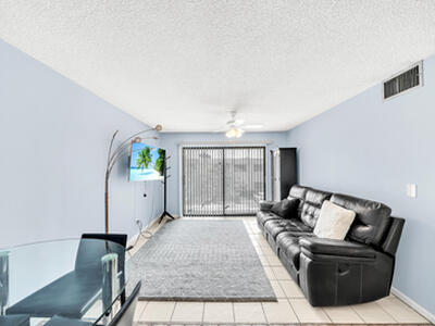 130 Cypress Club Drive, Pompano Beach, FL 33060