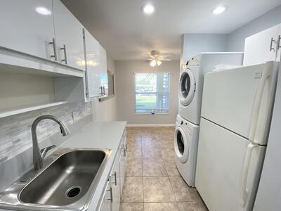 1100 Boxwood Drive, Delray Beach, FL 33445