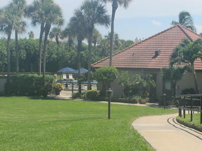 101 Ocean Bluffs Boulevard, Jupiter, FL 33477