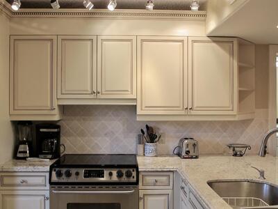 101 Ocean Bluffs Boulevard, Jupiter, FL 33477