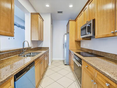 8657 Blaze Court, Davie, FL 33328