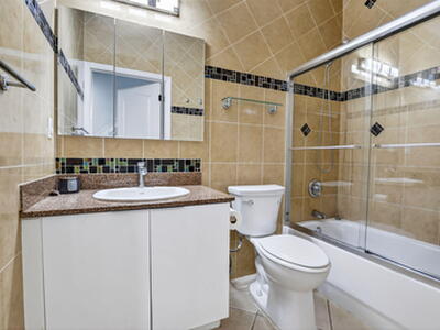 8657 Blaze Court, Davie, FL 33328