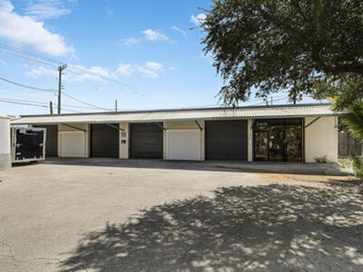 1660 Cypress Drive, Jupiter, FL 33469