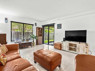 1665 Cabot Lane, Wellington, FL 33414