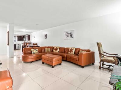 1665 Cabot Lane, Wellington, FL 33414