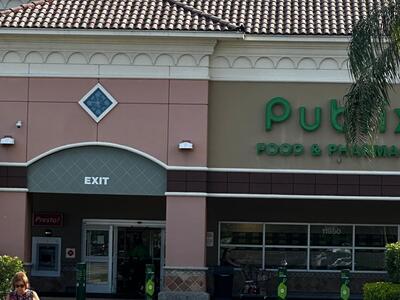 1665 Cabot Lane, Wellington, FL 33414