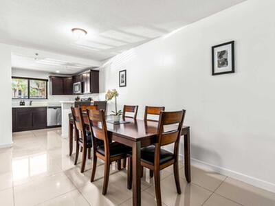 1665 Cabot Lane, Wellington, FL 33414