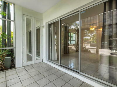 3040 NE 16th Avenue, Oakland Park, FL 33334