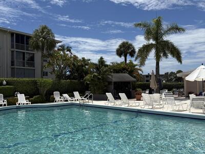 2770 S Garden Drive, Lake Worth, FL 33461