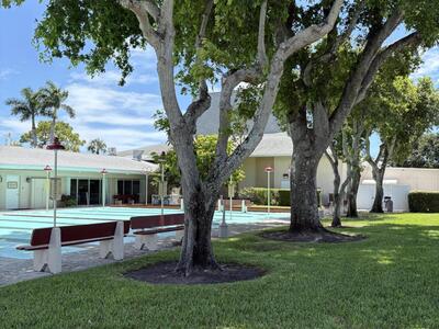 2770 S Garden Drive, Lake Worth, FL 33461