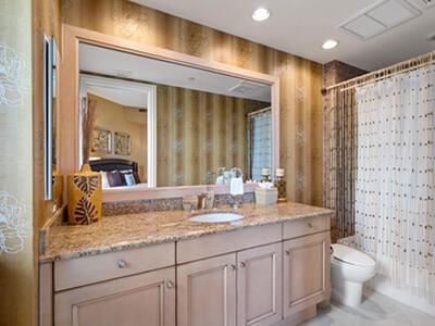 5310 N Ocean 301 Drive, Riviera Beach, FL 33404