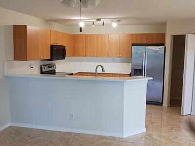 738 Perdido Heights, West Palm Beach, FL 33413