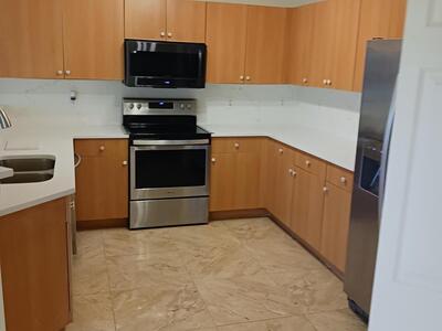 738 Perdido Heights, West Palm Beach, FL 33413