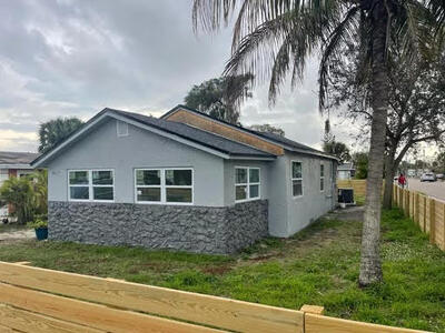 1617 E Avenue, Fort Pierce, FL 34950