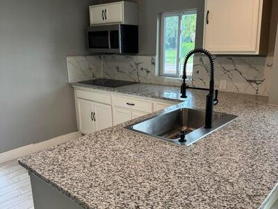 1617 E Avenue, Fort Pierce, FL 34950