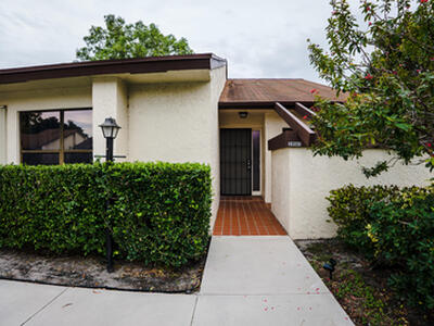 3950 Silver Maple Drive, Lake Worth, FL 33467