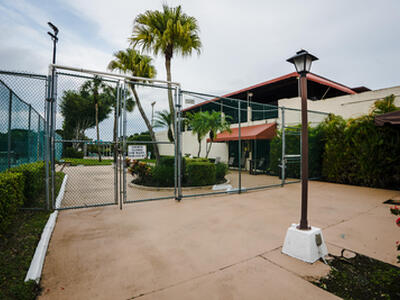 3950 Silver Maple Drive, Lake Worth, FL 33467