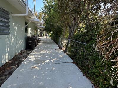 415 49th Street, West Palm Beach, FL 33407