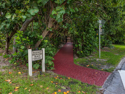 3912 S Ocean Boulevard, Highland Beach, FL 33487