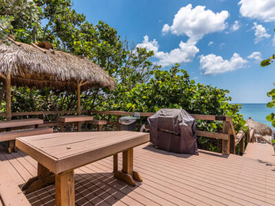 3912 S Ocean Boulevard, Highland Beach, FL 33487