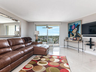 3912 S Ocean Boulevard, Highland Beach, FL 33487