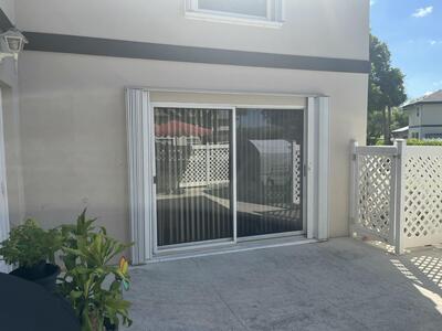 7 Amherst Court, Royal Palm Beach, FL 33411