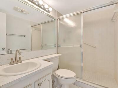 398 Sheffield Q, West Palm Beach, FL 33417