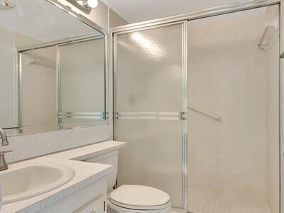 398 Sheffield Q, West Palm Beach, FL 33417