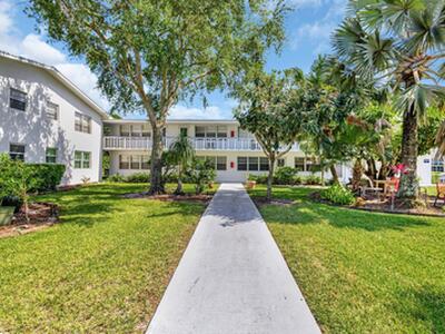 398 Sheffield Q, West Palm Beach, FL 33417