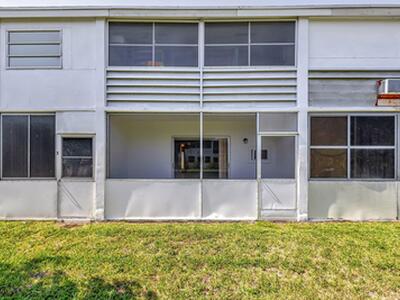 398 Sheffield Q, West Palm Beach, FL 33417