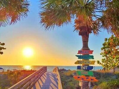 398 Sheffield Q, West Palm Beach, FL 33417