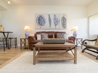 2080 Greenview Shores Boulevard