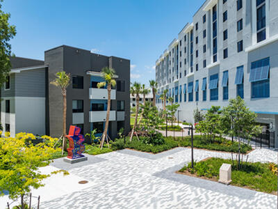 5961 SW 68th Street, South Miami, FL 33143