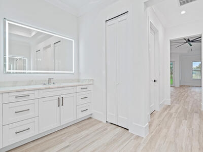 18211 SE Old Trail Drive W, Jupiter, FL 33478