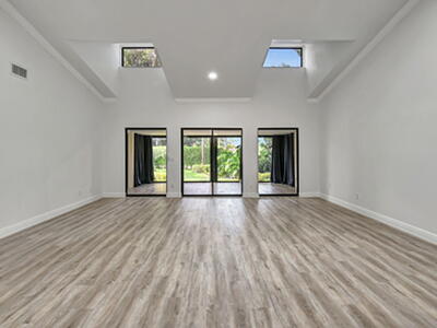 4705 Fountains Drive S, Lake Worth, FL 33467