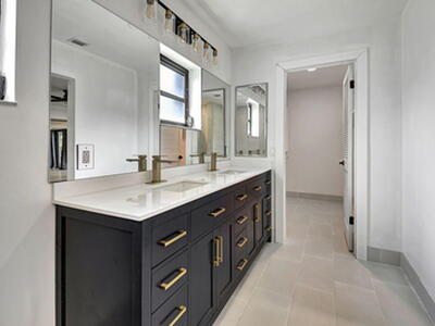 4705 Fountains Drive S, Lake Worth, FL 33467