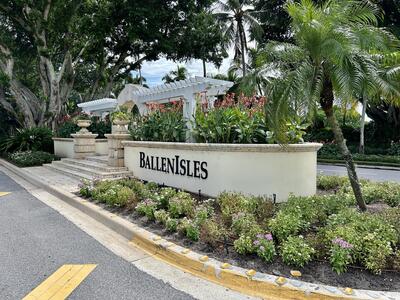 152 Coral Cay Drive, Palm Beach Gardens, FL 33418