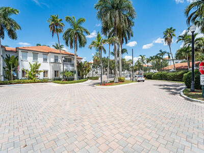 11015 Legacy Lane, Palm Beach Gardens, FL 33410