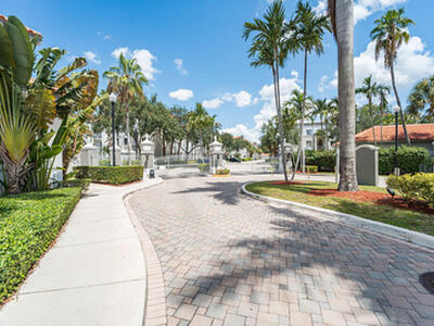 11015 Legacy Lane, Palm Beach Gardens, FL 33410